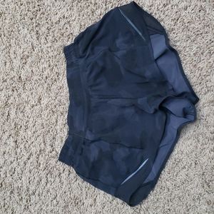 Lululemon Hotty Hot Shorts 2.5"